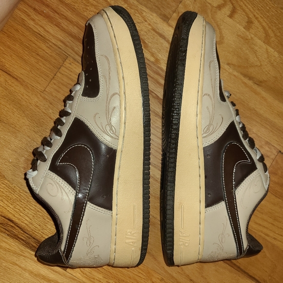 Nike Air Force 1 \